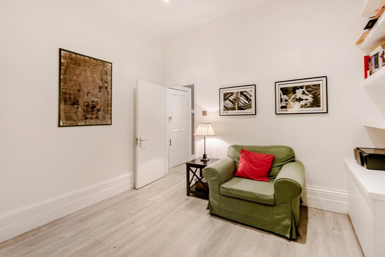 Lovely 2 Bedroom Flat In The Heart Of Chelsea London Eksteriør bilde