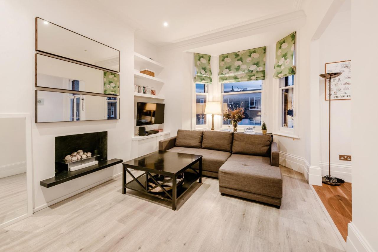 Lovely 2 Bedroom Flat In The Heart Of Chelsea London Eksteriør bilde